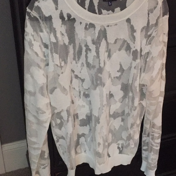 Sheer/white long sleeve blouse - Picture 3 of 4